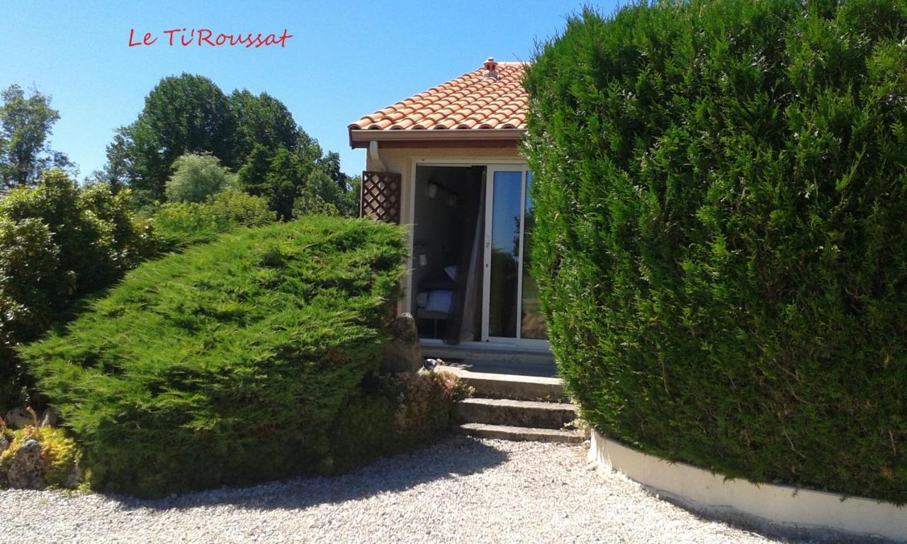 Le Ti'Roussat Bed & Breakfast Saint-Andre-de-Cubzac Exterior photo
